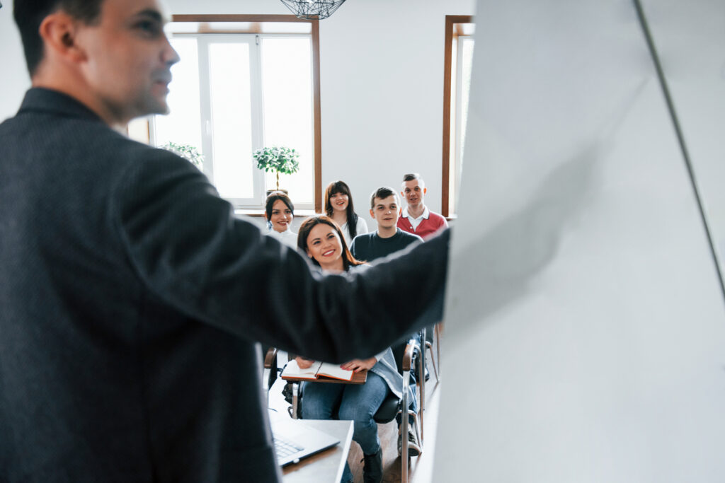Key Sales and Marketing Skills for Success: A Guide for Job Seekers